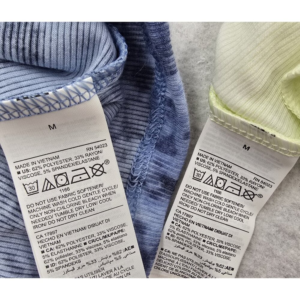NWT Lot Of 2 Old Navy Active Go-Dry Lightweight Tank Tops Tie Dye Racerback M - Picture 4 of 8